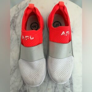 Athletic Propulsion Labs (APL) Women's TechLoom Bliss running shoes Size 7